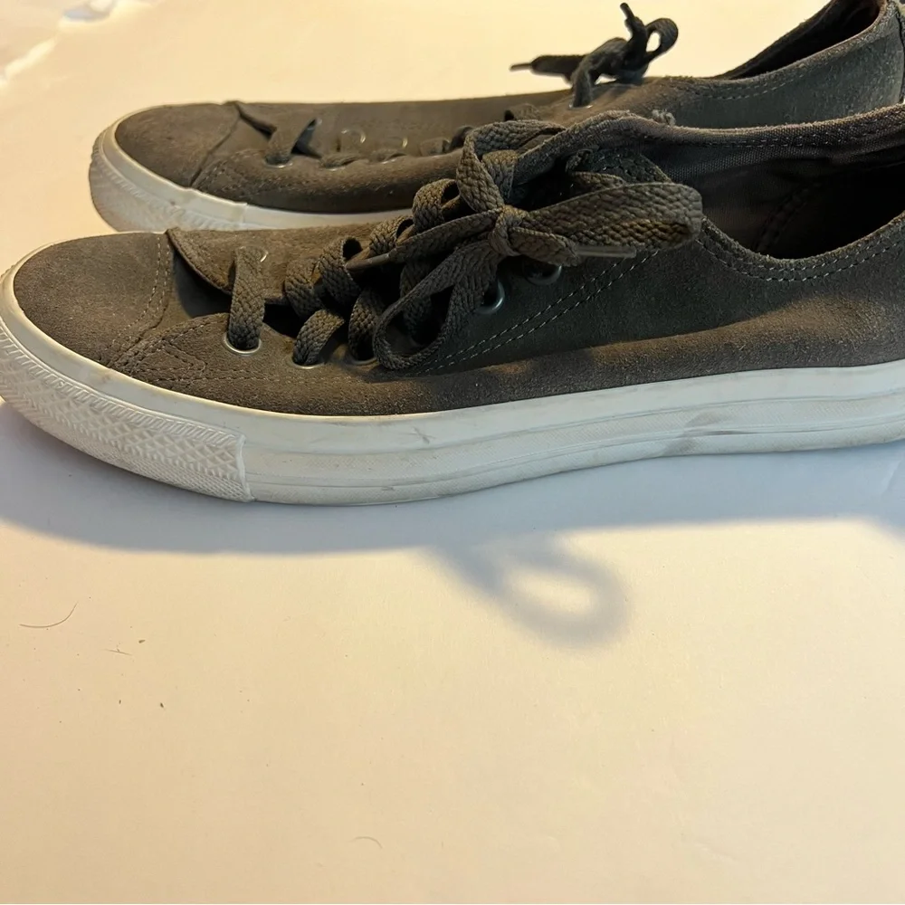 Converse All Stars Suede Low Tops